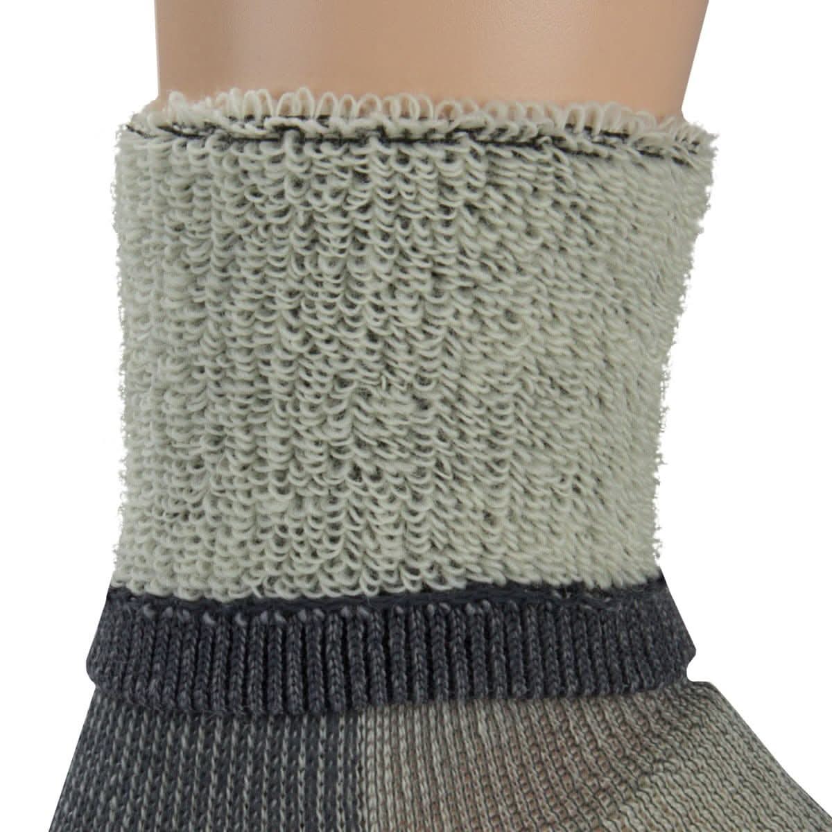 Day Hiker Crew Socks - Midweight