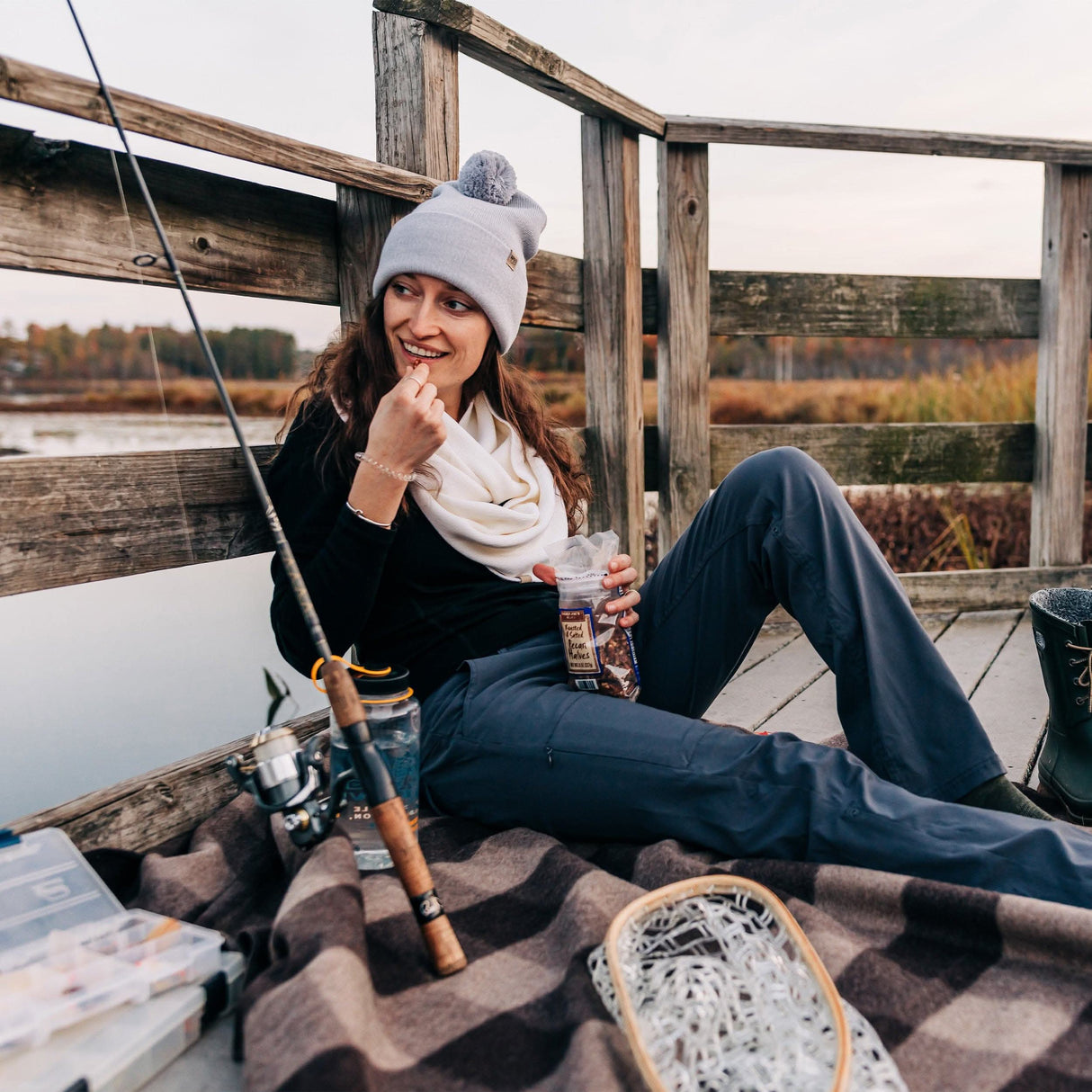 Knit Cuff Pom Beanie - Midweight, 100% Merino Wool