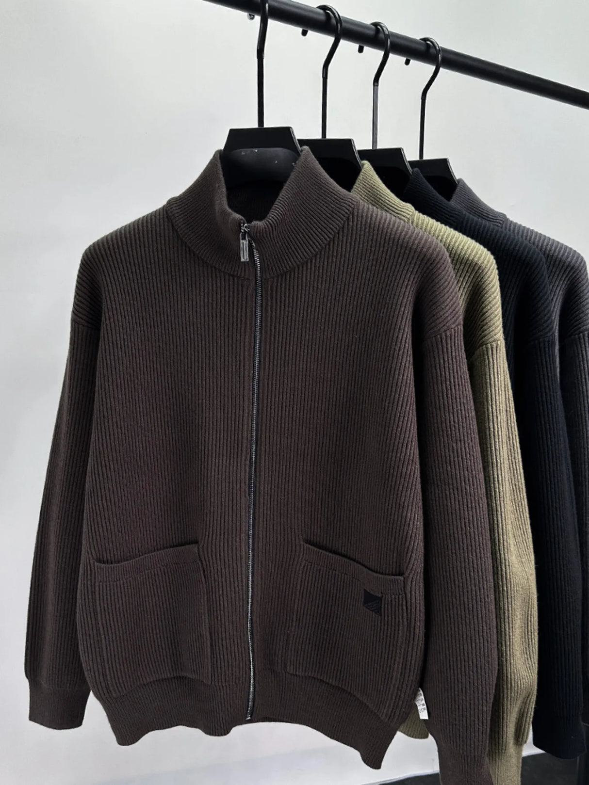 bf8d3fd781424e0d9a17b8a1c960764e-Max-Origin