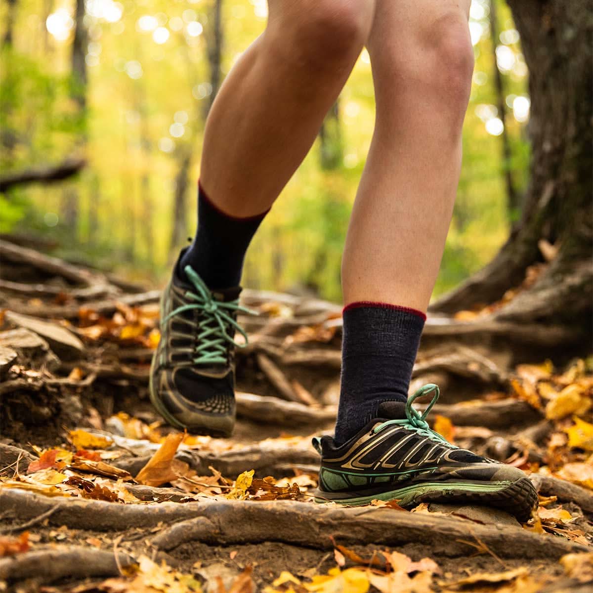 Microweight Cushion Wool Crew Socks Mountain Heritage