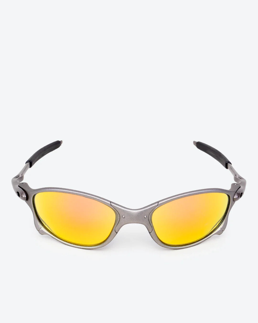 Vanguard - Ruby Lenses, Carbon Frame