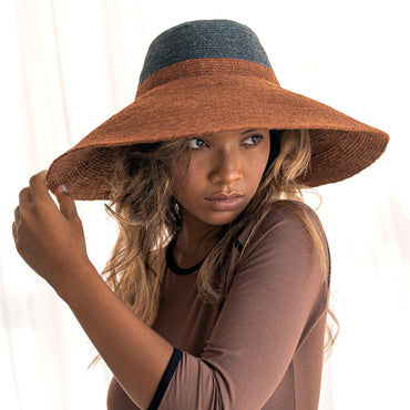 green fashion, women's straw hat